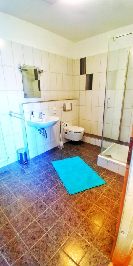 Privathotel Der Schwarze Herrgott No Tv 젤레탈 외부 사진