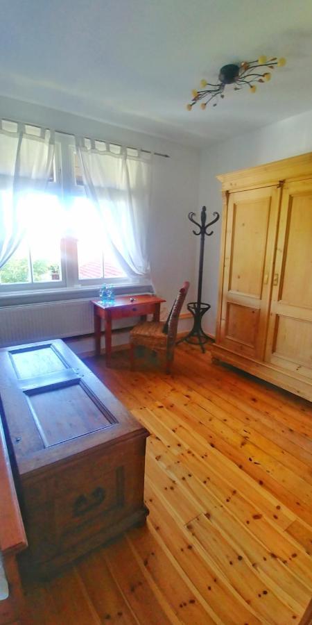 Privathotel Der Schwarze Herrgott No Tv 젤레탈 외부 사진